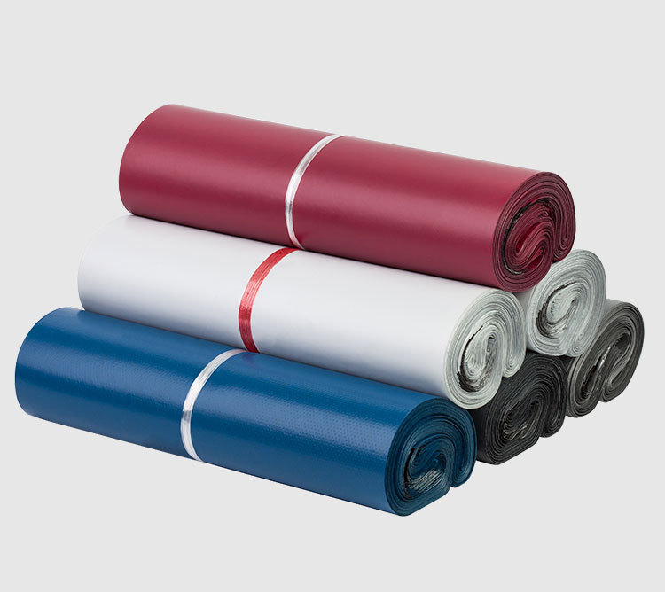 Zeal X разкрива Poly Express Bags: Предефиниране на ефективни и устойчиви решения за опаковане
